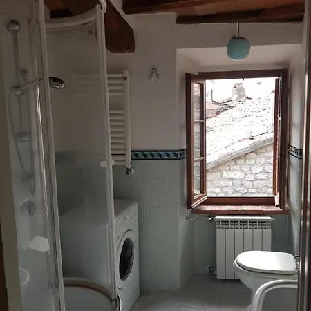 La Casa Al Poggiolo דירה